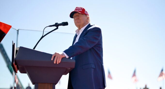 President Trump Vows to Place 100% Tariff on Countries Not Doing Business on the US Dollar — To Protect US Dollar Dominance | The Gateway Pundit