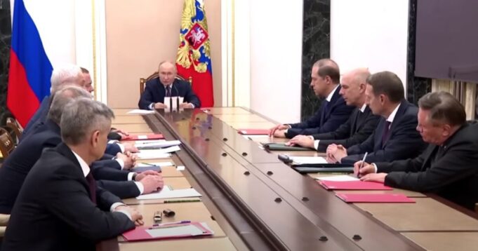 Russia Announces Changes to Nuclear Doctrine: Western Missile Strikes Deep Inside Russia Will Trigger an Atomic Response (VIDEO) | The Gateway Pundit