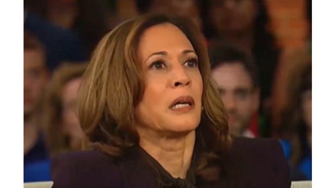 Trump Brings Back ‘Lock Her Up’ For Kamala, Demands Impeachment, Prosecution for Her Handling of Border Crisis | The Gateway Pundit