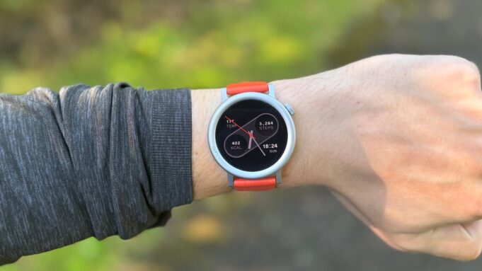 The most stylish smartwatch is now cheaper than ever