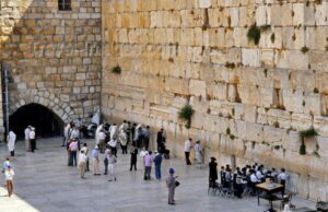 UN General Assembly Votes to Make Old Jerusalem Jew-Free – Orders Jews Out of the Old City | The Gateway Pundit