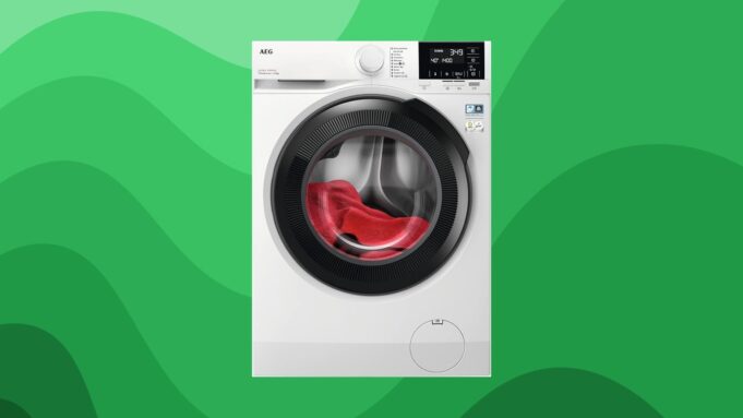 This 10kg washing machine is almost half price in Amazon's Prime sale