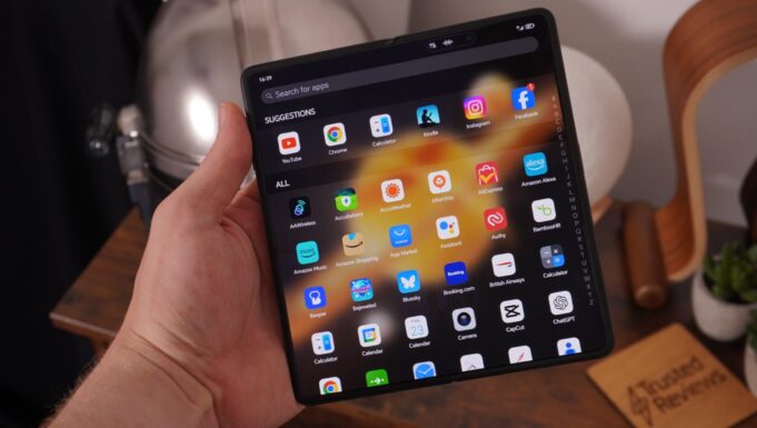 The world’s slimmest foldable has its first big price cut