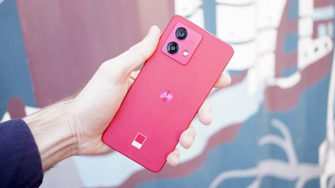 Motorola's dropped another smartphone bargain for budget buyers