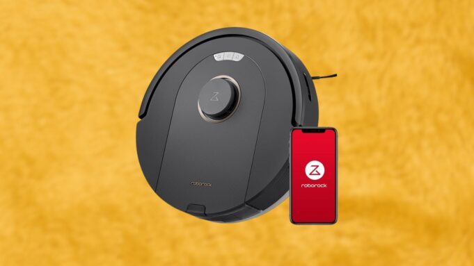 This robot vacuum price cut finally lets you put your feet up