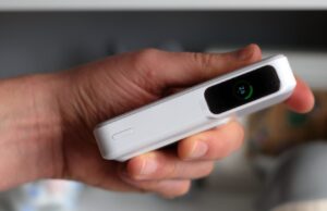 This is the only iPhone power bank you should buy right now