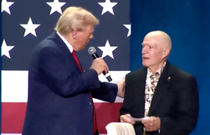 President Trump Shares Special Moment with Veteran Who Gave Him the Purple Heart He Received From Service in Vietnam | The Gateway Pundit