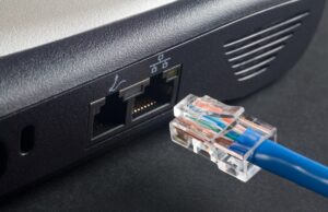 Two never-before-seen tools, from same group, infect air-gapped devices