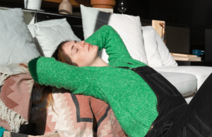 A Review of a Theragun Dupe (AKA the Most Chill Holiday Gift)