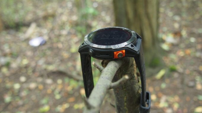 Garmin's Fenix 7 Pro Solar Black Friday deal decimates the Apple Watch Ultra