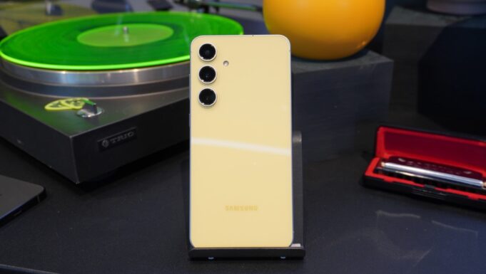 The Galaxy S24 FE might be Black Friday's best value upgrade yet