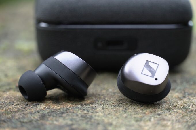 This fantastic Sennheiser Momentum 4 earbuds deal is not to be missed