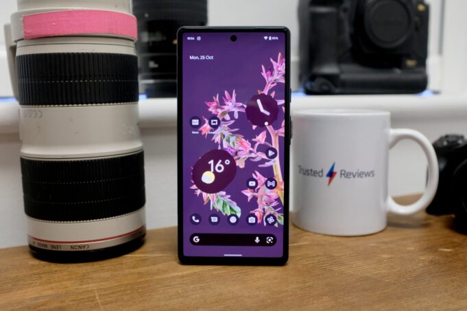 Your Pixel 6 and Pixel 6 Pro might live to see Android 16