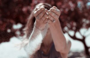 Your Weekly Horoscope for November 17 to 23, 2024