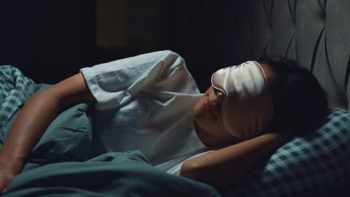 Cognitive Shuffling to Fall Asleep: How to Do It and Why It Works