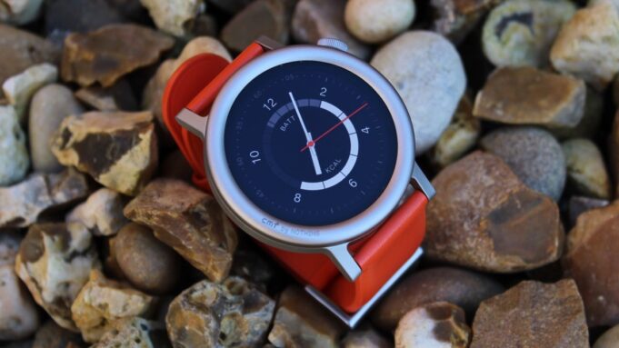 The best-looking budget smartwatch is now going for a song