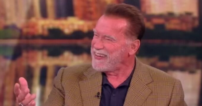 Arnold Schwarzenegger Swatted with Fake Bomb Threat on Thanksgiving | The Gateway Pundit
