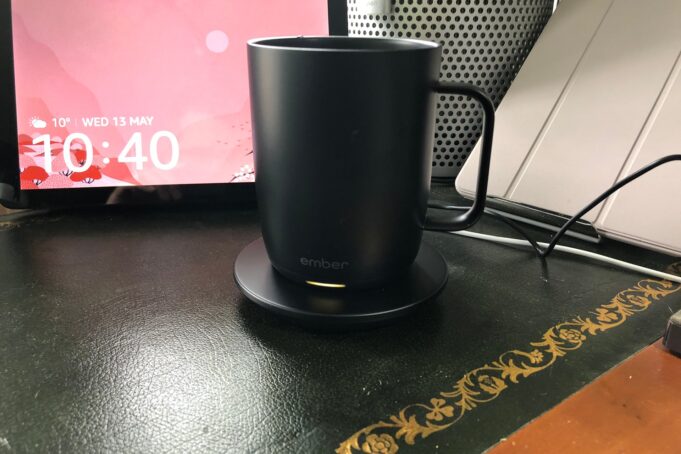 Give yourself the gift of always hot coffee this Cyber Monday