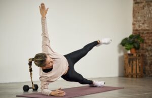 A 30-Minute Expert-Level Abs and Legs Workout