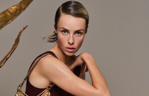 Edie Campbell Strikes a Pose with Etro’s Vela Bag