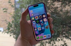 Apple to tweak AI news summaries, but it won't fix rampant inaccuracy