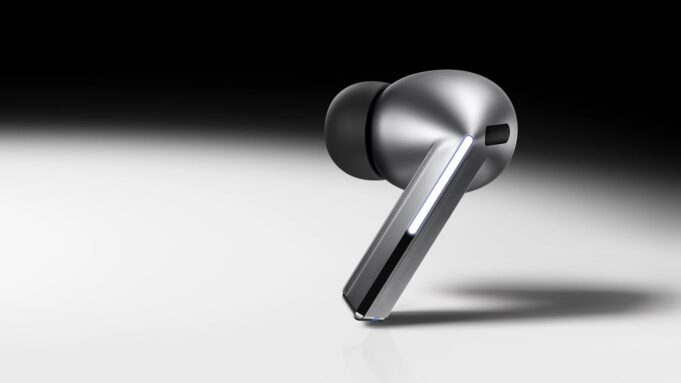 Don’t miss your final chance to save £50 on the Galaxy Buds 3 Pro