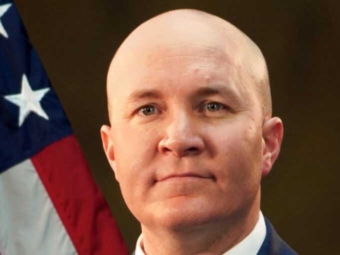 DOJ Official Who Previously Served as Mueller’s Spokesman Resigns, Citing “Hostile and Toxic Work Environment” | The Gateway Pundit