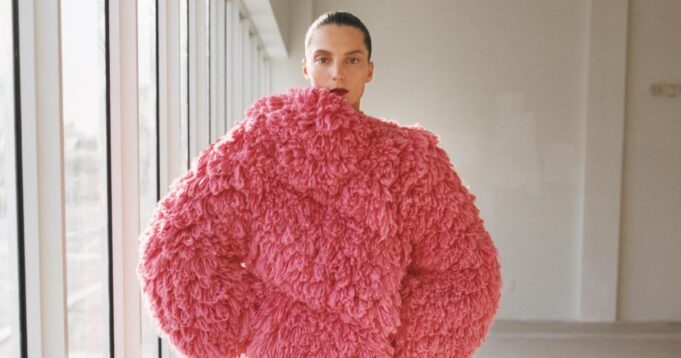 Daria Werbowy Fronts Alaïa’s Spring 2025 Ad