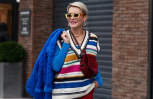 How to Look Younger: Beauty & Style Tips