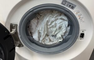 How to clean a washing machine