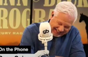 Watch Sean Spicer Hilariously Explain to Glenn Beck Why Trump Can Fire Anyone He Wants to Because of Joe Biden (VIDEO) | The Gateway Pundit