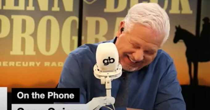 Watch Sean Spicer Hilariously Explain to Glenn Beck Why Trump Can Fire Anyone He Wants to Because of Joe Biden (VIDEO) | The Gateway Pundit