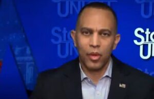 Hakeem Jeffries Torches Trump, “We Will Never Bend The Knee.”