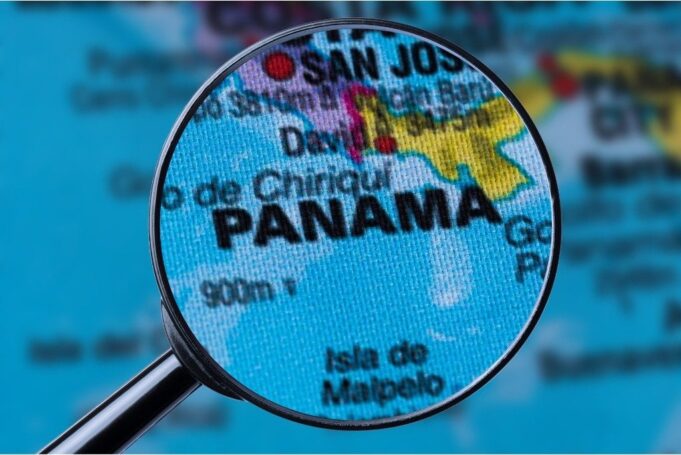 Panama offers its territory to the U.S. for immigrant deportation to other countries.