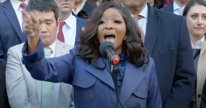 “We Gonna Be in Yo Face…On Yo A**es!” – Democrat Rep. Jasmine Crockett Has Insane Meltdown in DC Over Elon Musk and President Trump at Rally (VIDEO) | The Gateway Pundit