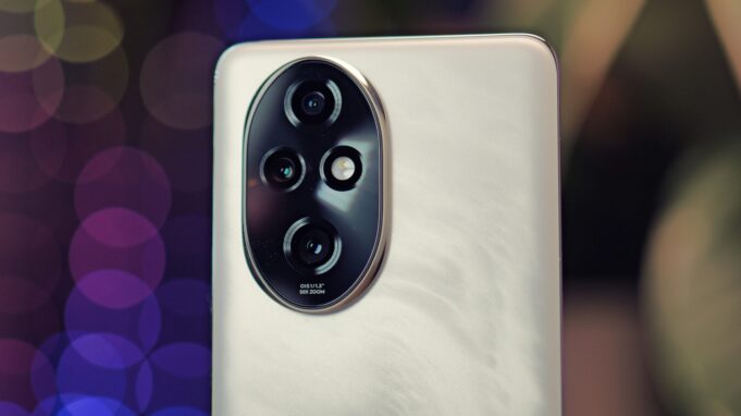 Last chance to get the Honor 200 Pro massively reduced