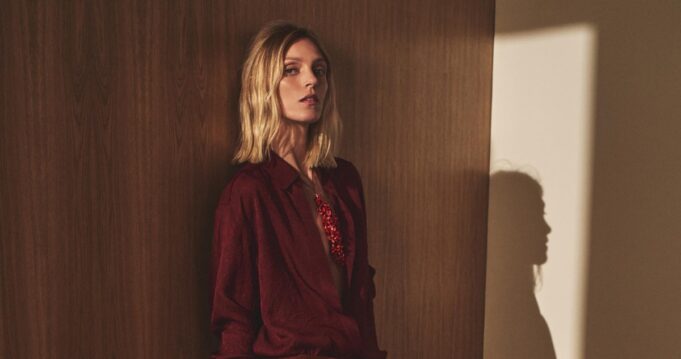 Massimo Dutti’s Spring Arrivals Embrace Effortless Style
