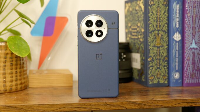 The 2025 flagship OnePlus 13 drops to its lowest price yet