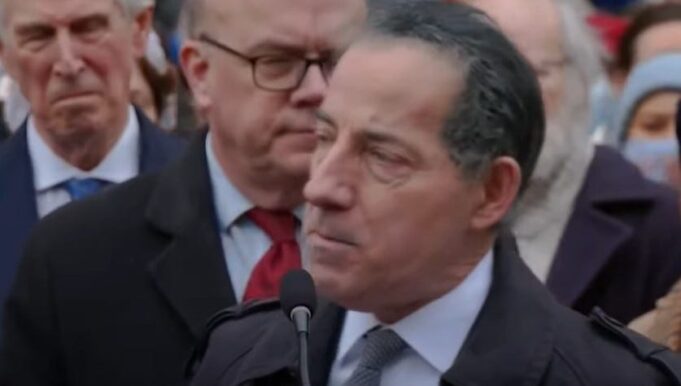Jamie Raskin Obliterates Trump’s Pro-Crime DOJ Memo