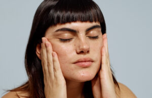 3 Expert-Approved Healthy Aging Habits For The Skin