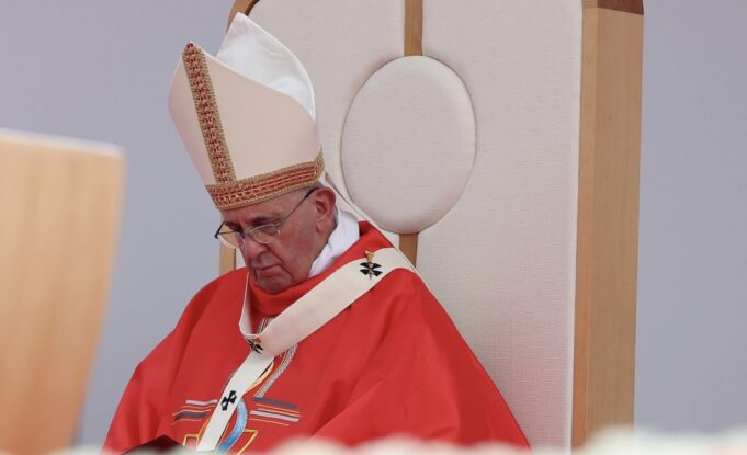 Archbishop Vigano’s Warning on the Usurper of the Throne of St. Peter | The Gateway Pundit