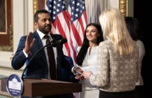 REPORT: FBI Director Kash Patel Breaks Protocol to Establish Direct Line to Trump’s Oval Office, Bypassing AG Pam Bondi | The Gateway Pundit