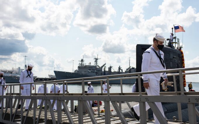 Former US Navy Member Xuanyu Harry Pang Pleads Guilty to Plotting Iranian Terror Attack Against America | The Gateway Pundit