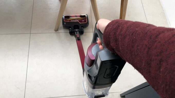 Pet owners need to see this Shark Cordless Vacuum deal