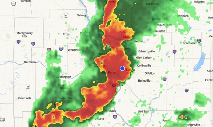 Tornadoes Reported Near St. Louis and 1.5 Inch-Size Hail Balls! – Severe Storm and Tornado Warnings | The Gateway Pundit