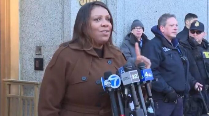 Letitia James Pretends She’s on the Phone to Avoid Reporters Asking Questions About Her Growing Mortgage Fraud Scandal | The Gateway Pundit