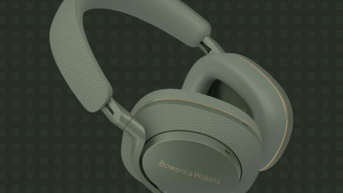 Forget AirPods Max, these stylish over-ear headphones have a Black Friday-level discount