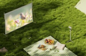 XGIMI's Portable Outdoor Screen is perfect for summer picnics