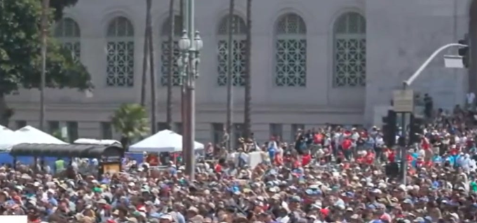 Trump And The GOP Should Be Terrified As Bernie Sanders And AOC Draw A Massive Crowd In LA