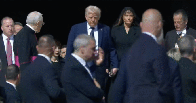President Trump Wears Blue Suit to Funeral of Pope Francis – Sets Internet Ablaze | The Gateway Pundit